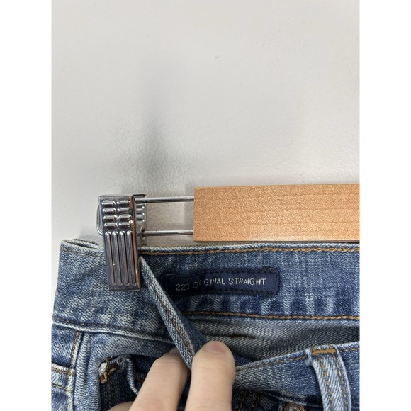 Lucky Brand 221 Men's Original Straight Fit Blue Medium Wash Jeans 34x34 - Picture 4 of 9